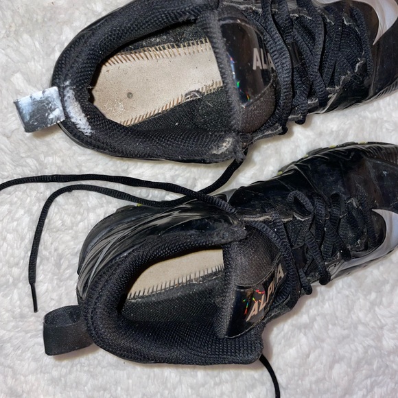Nike ‘Alpha’ Turf Cleats in Black - Picture 4 of 6